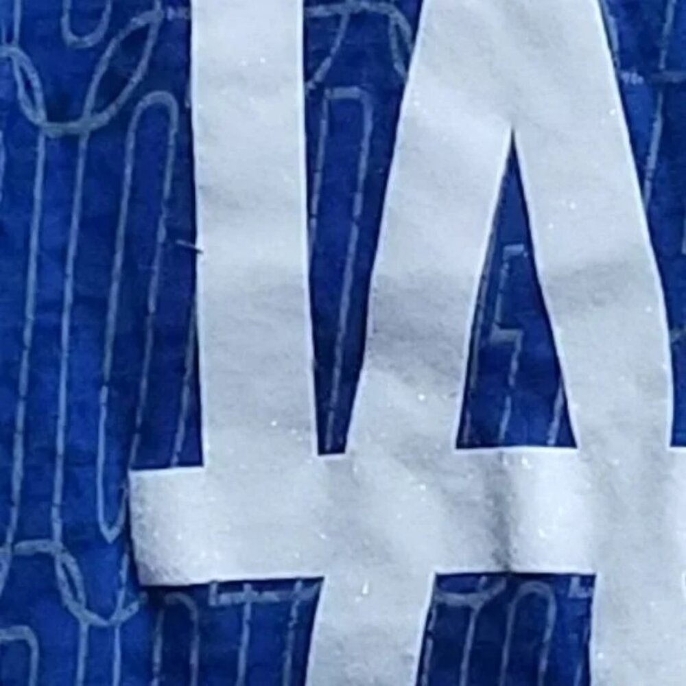 Dodgers V-Neck T-Shirt - Picture 4 of 5